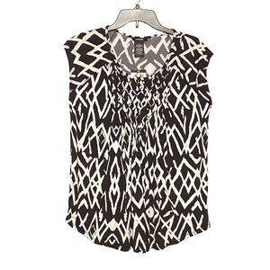 New Premise Black & White Slinky Sleeveless Stretchy Blouse Women's Size Medium